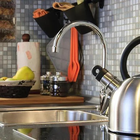 Bed and Breakfast Ventisei Scalini A Trastevere Ρώμη