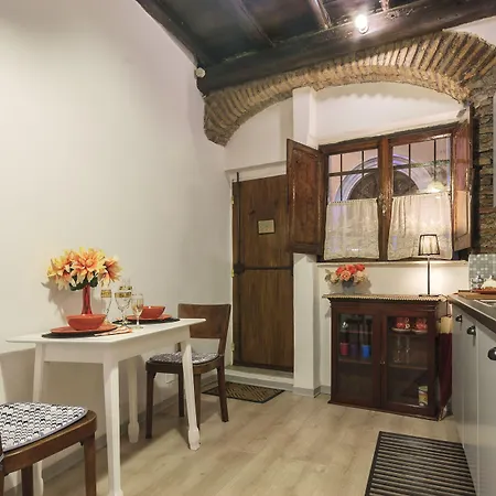 Bed and Breakfast Ventisei Scalini A Trastevere