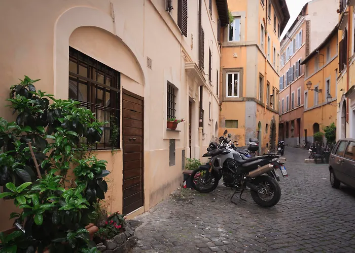 Ventisei Scalini A Trastevere Bed & Breakfast