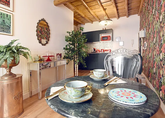 Ventisei Scalini A Trastevere Rom